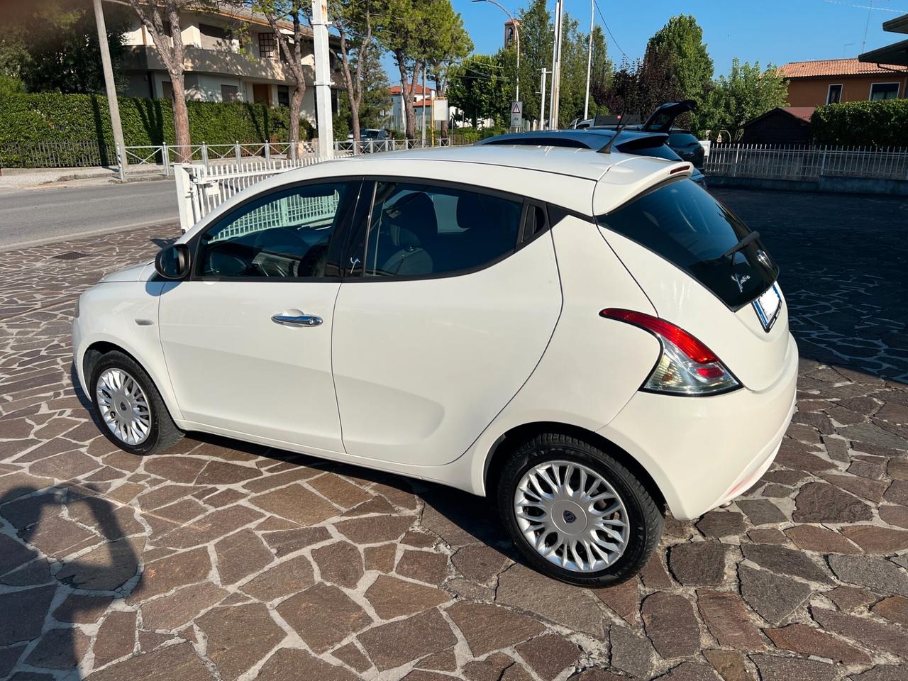 Lancia Ypsilon 1.3 MJT 16V 95 CV 5 porte S&S Gold