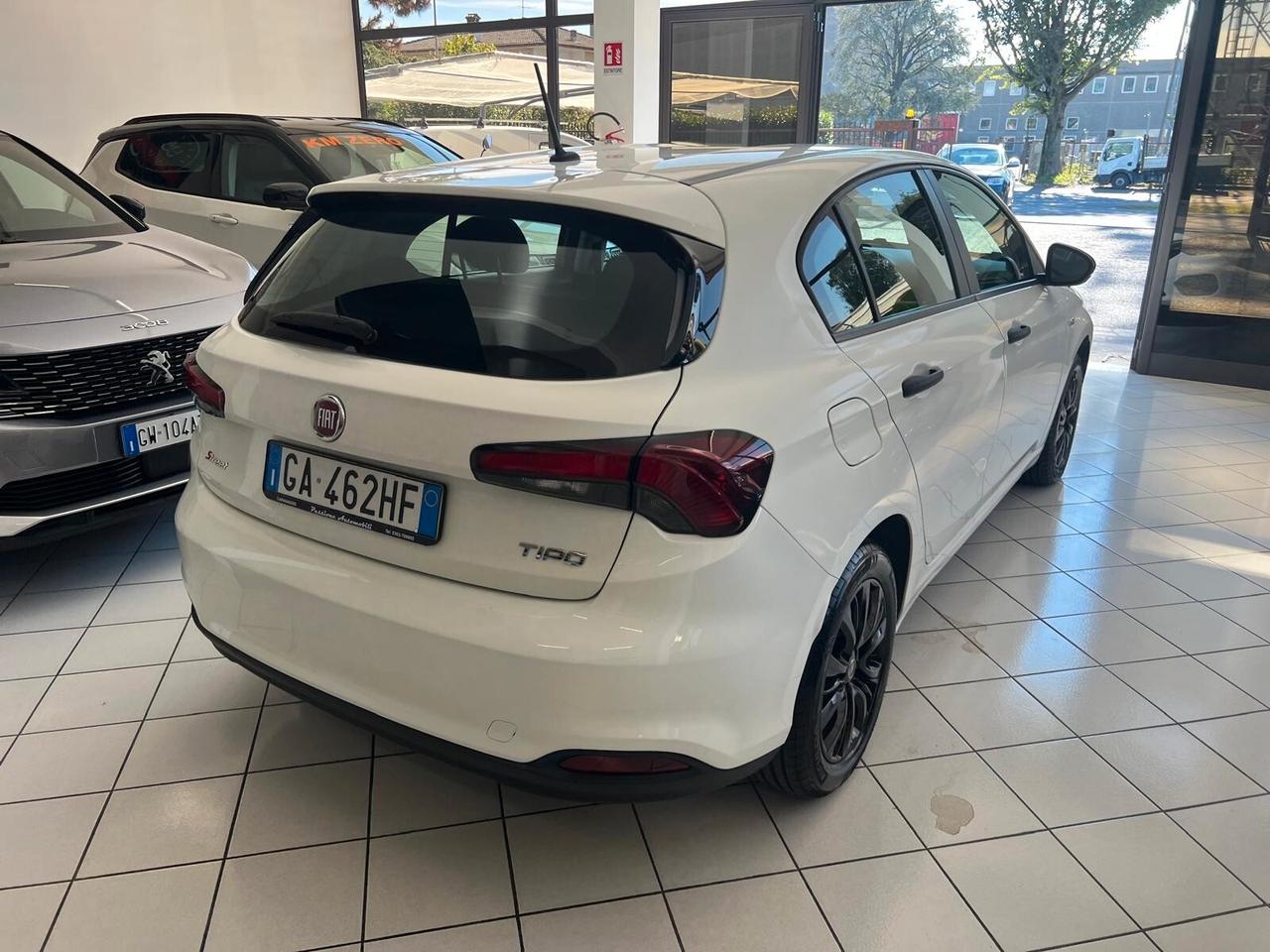 Fiat Tipo 1.3 Mjt S&S 5 porte Easy