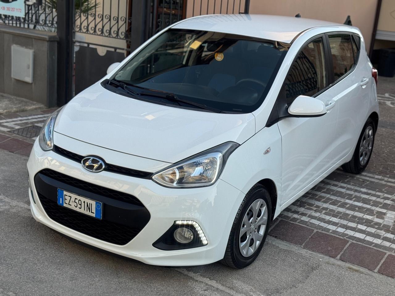 Hyundai i10 1.0 MPI Sound Edition