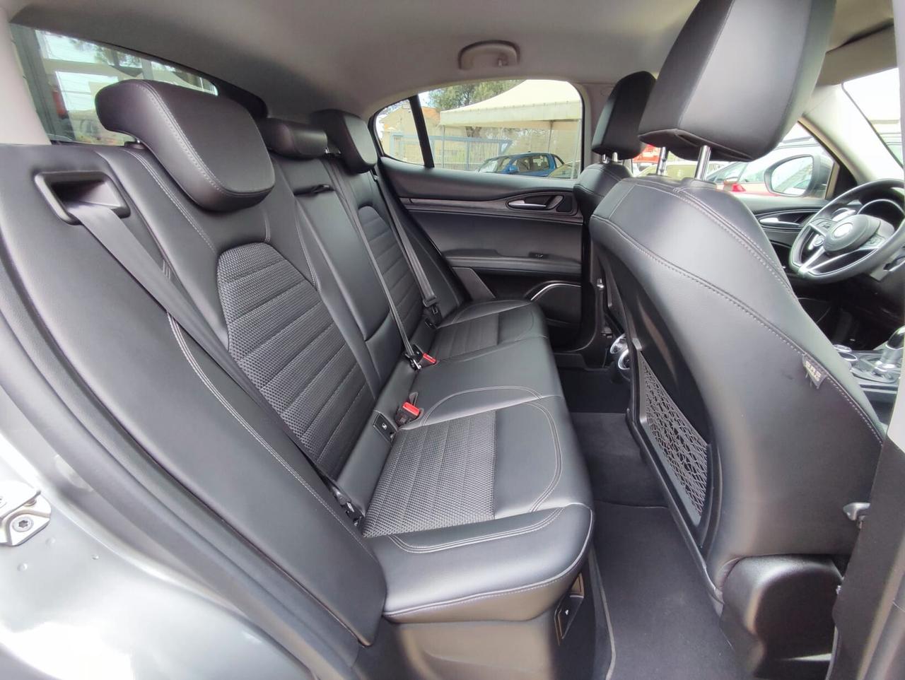 Alfa Romeo Stelvio 2.2 Turbodiesel 190 CV AT8 Q4 B-Tech