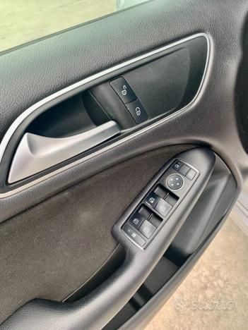 MERCEDES-BENZ B 180 CDI BLUEE EFFICIENCY Executi