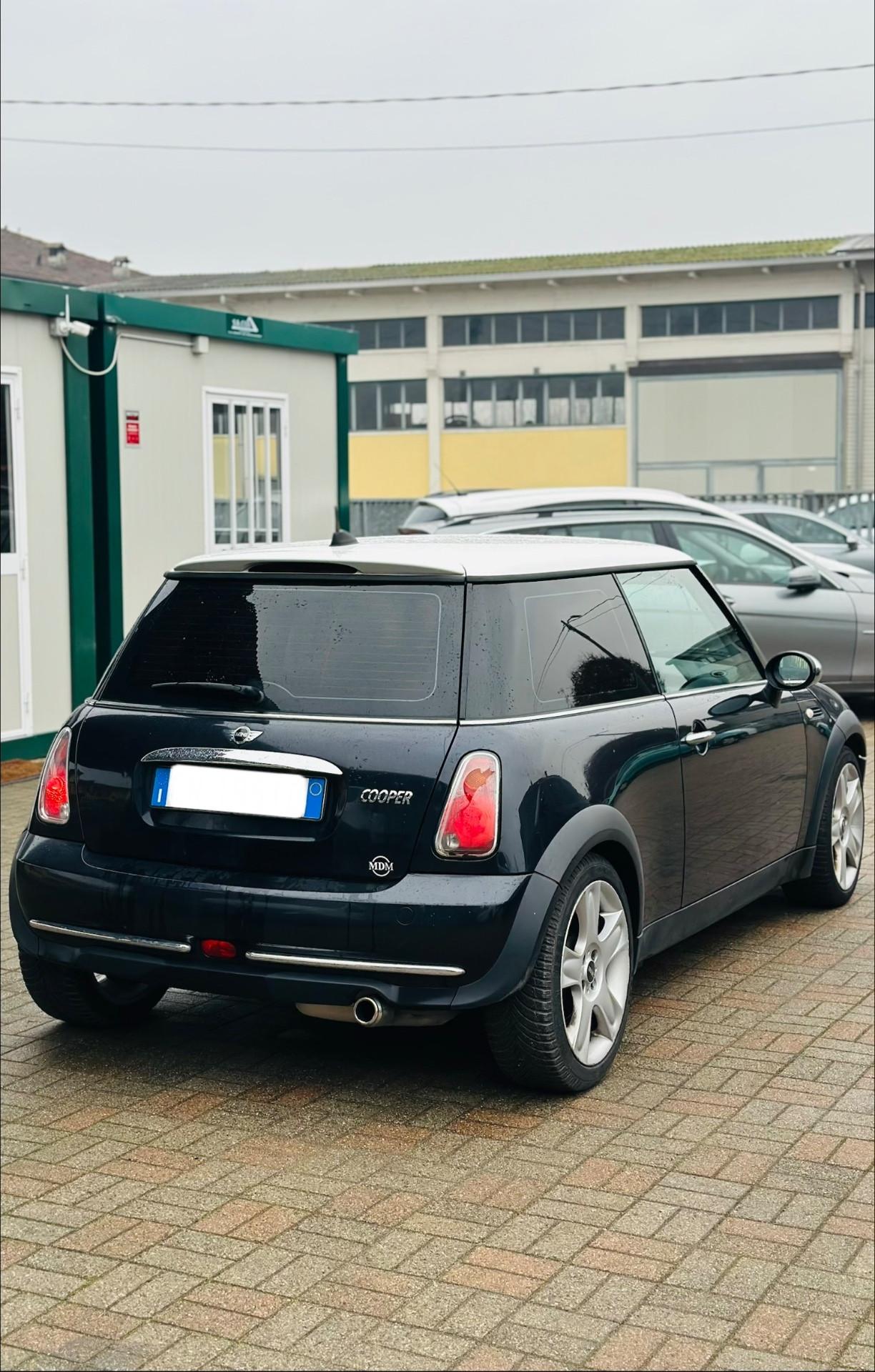 Mini 1.6 16V Cooper