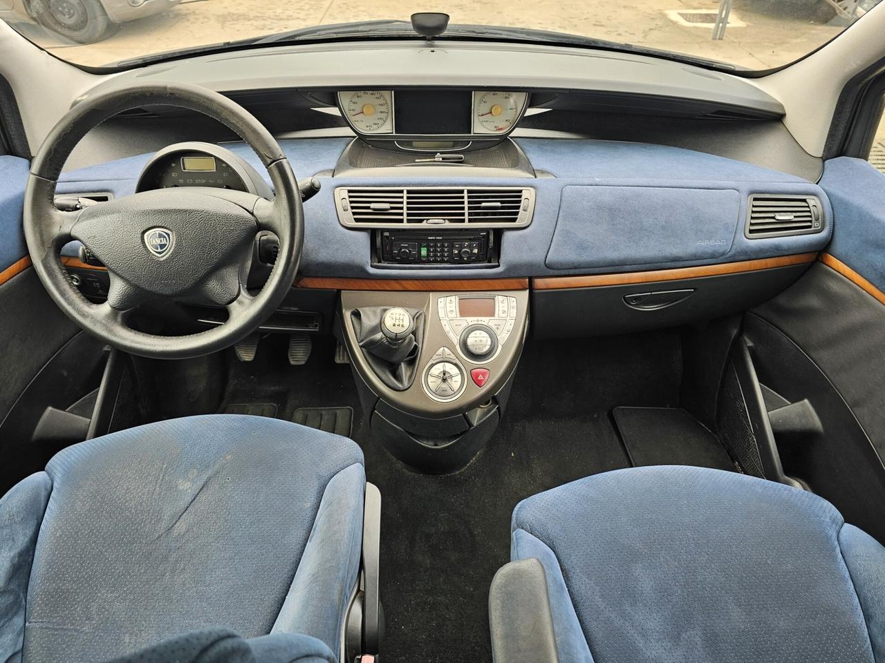 Lancia Phedra 2.0 MJT 136 CV Oro