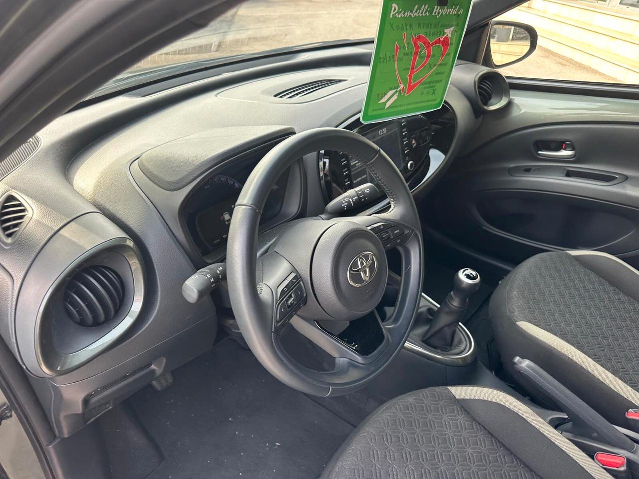 Toyota Aygo X 1.0 VVT-i 72 CV 5 porte Lounge Air NEOPATENTATI