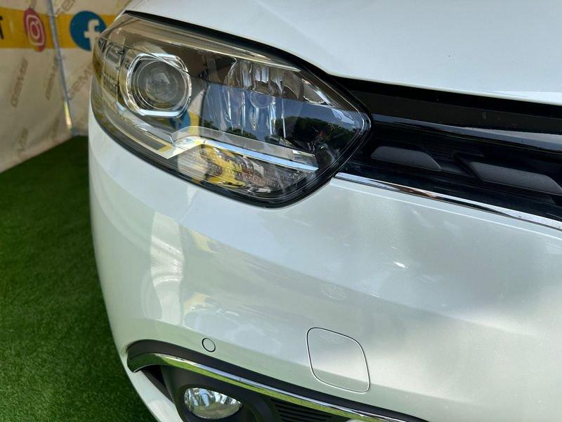 Renault Scénic Blue dCi 120 CV Business n1autocarro