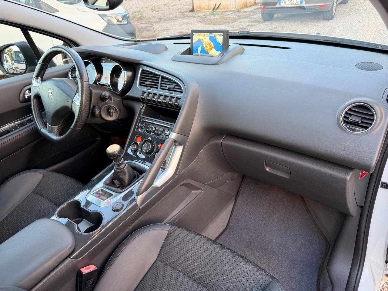 Peugeot 3008 BlueHDi 120 S&S Allure