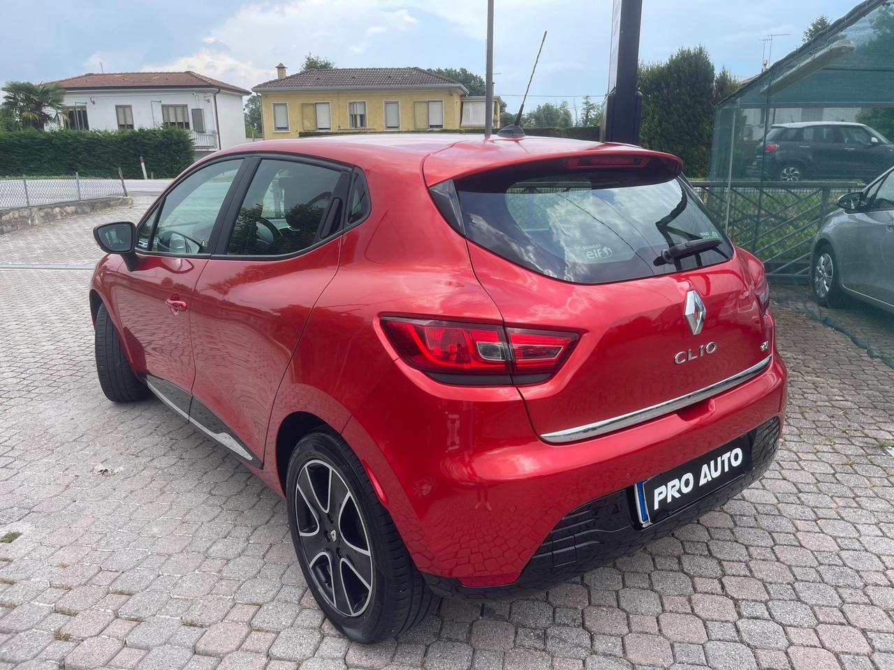 Renault Clio 1.5 dCi 8V 75CV 5 porte Live