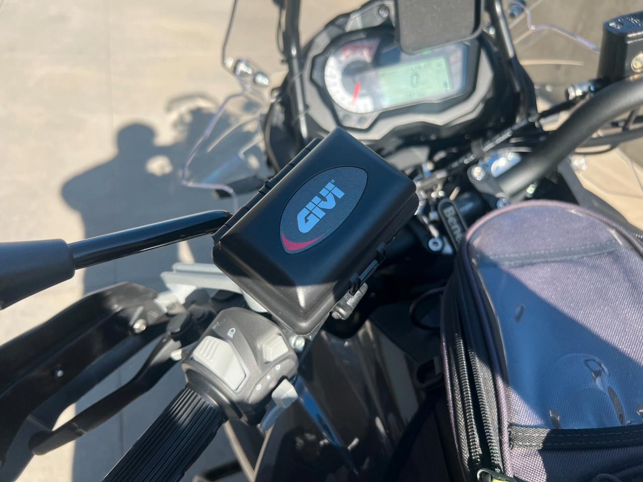 Benelli TRK 502x solo 13.973 km