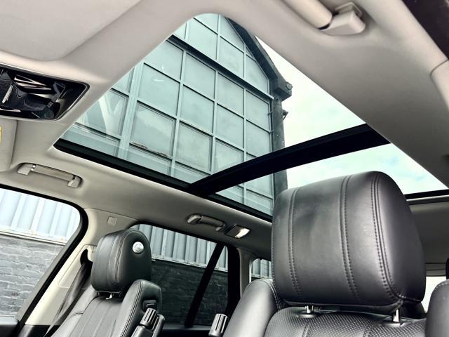 LAND ROVER Range Rover 3.0 TDV6 Autobiography