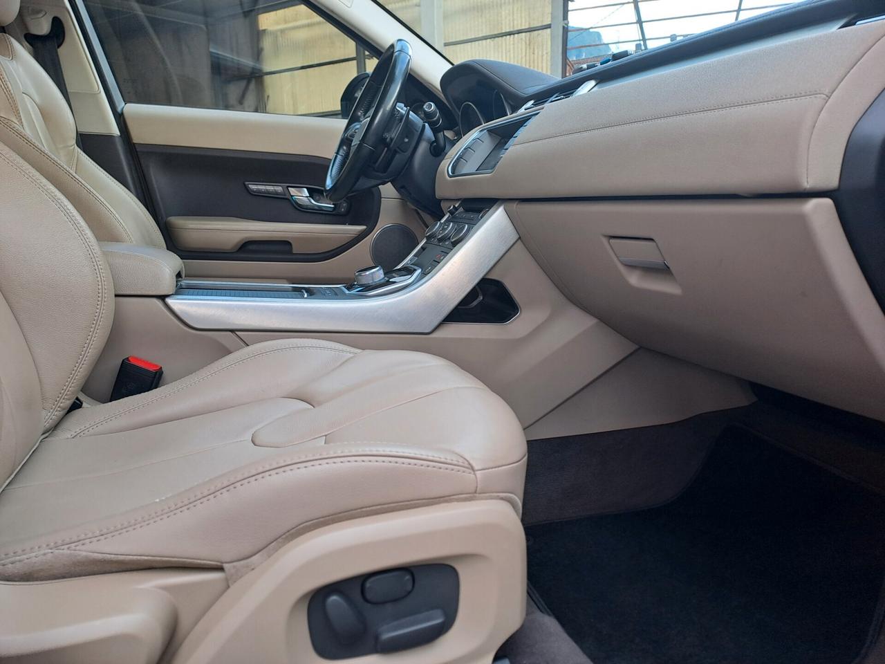 LAND ROVER RANGE ROVER EVOQUE 2.2 TD4 150cv *AUTOMATICO*