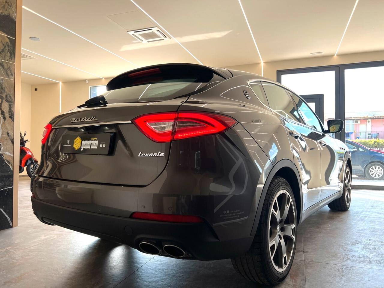 Maserati Levante V6 Diesel 275 CV AWD Granlusso