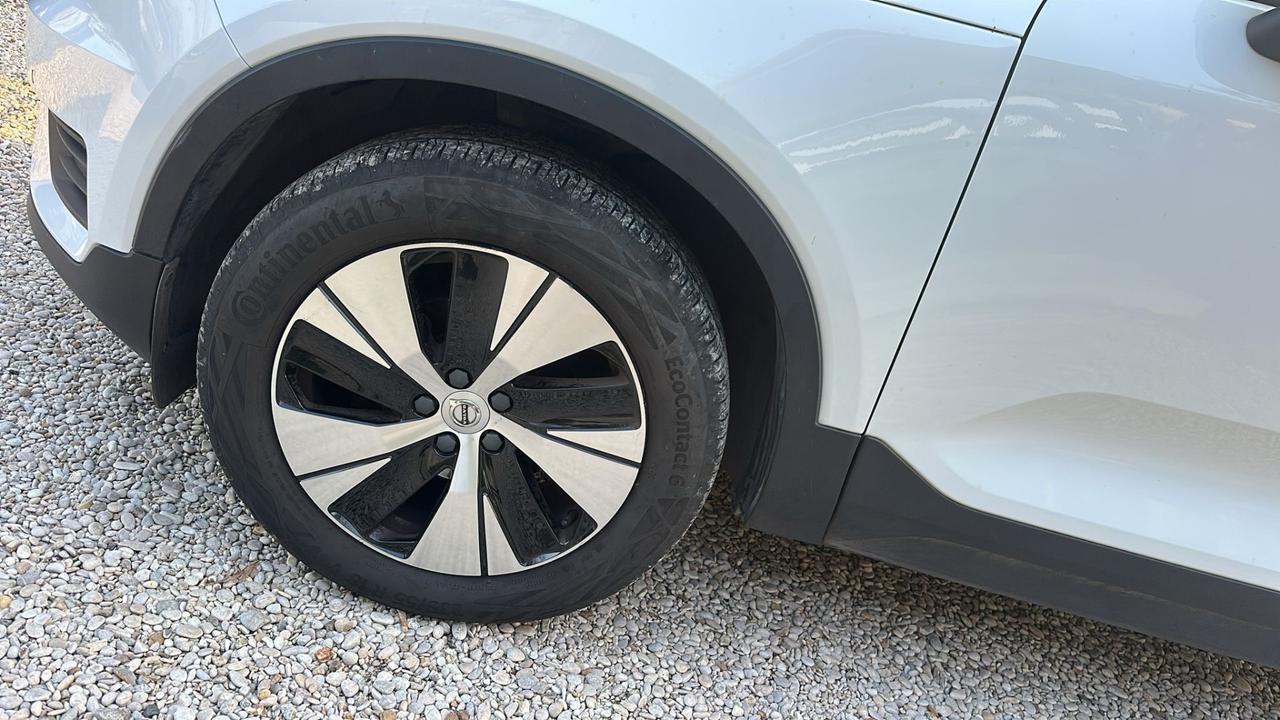Volvo XC40 T2 automatico Business