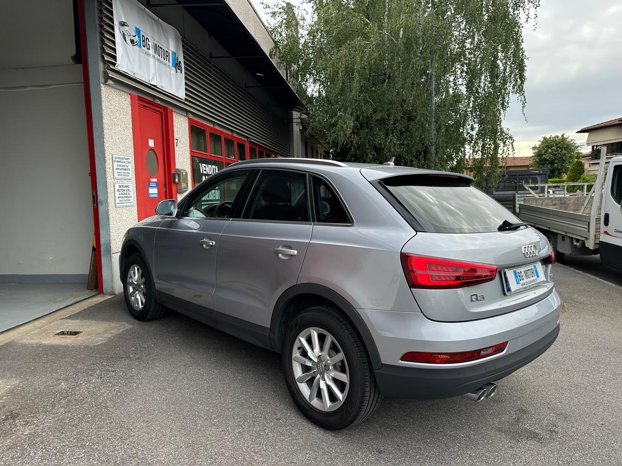 Audi Q3 2.0 tdi Business 120cv ok neopat. GARANZIA PERMUTE