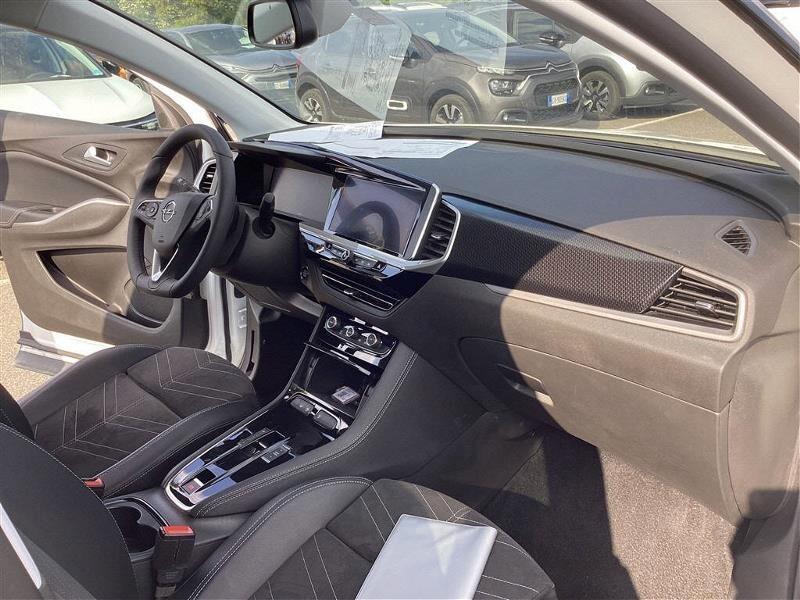Opel Grandland 1.2 TURBO 130CV AUTO ULTIMATE ( FARI LED-COCKPIT-NAVI-MIRROR-PDC-TELECAMERA P. )