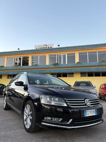 Volkswagen Passat 2.0 TDI DSG Highline BlueM. Tech.