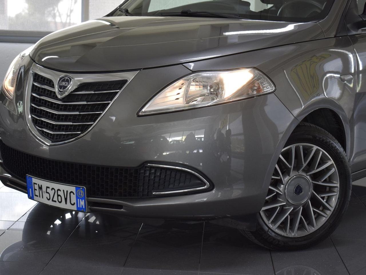 Lancia Ypsilon Platino 1.3 Mjet