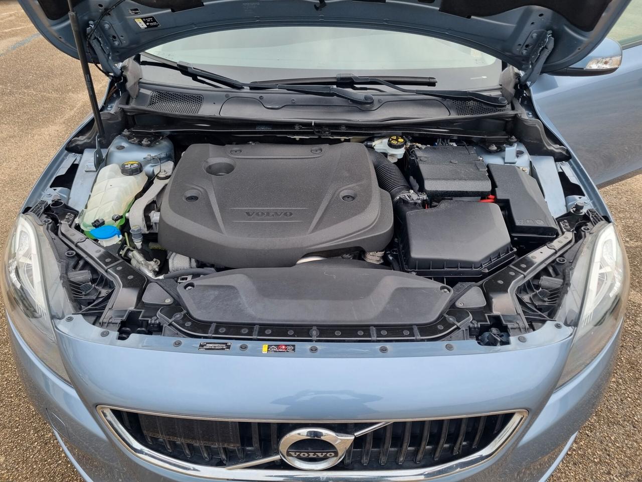 Volvo V40 D2 Business