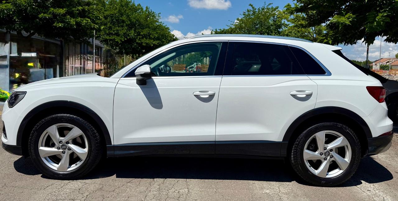 Audi Q3 35 2.0 Tdi 150CV Stronic Advanced