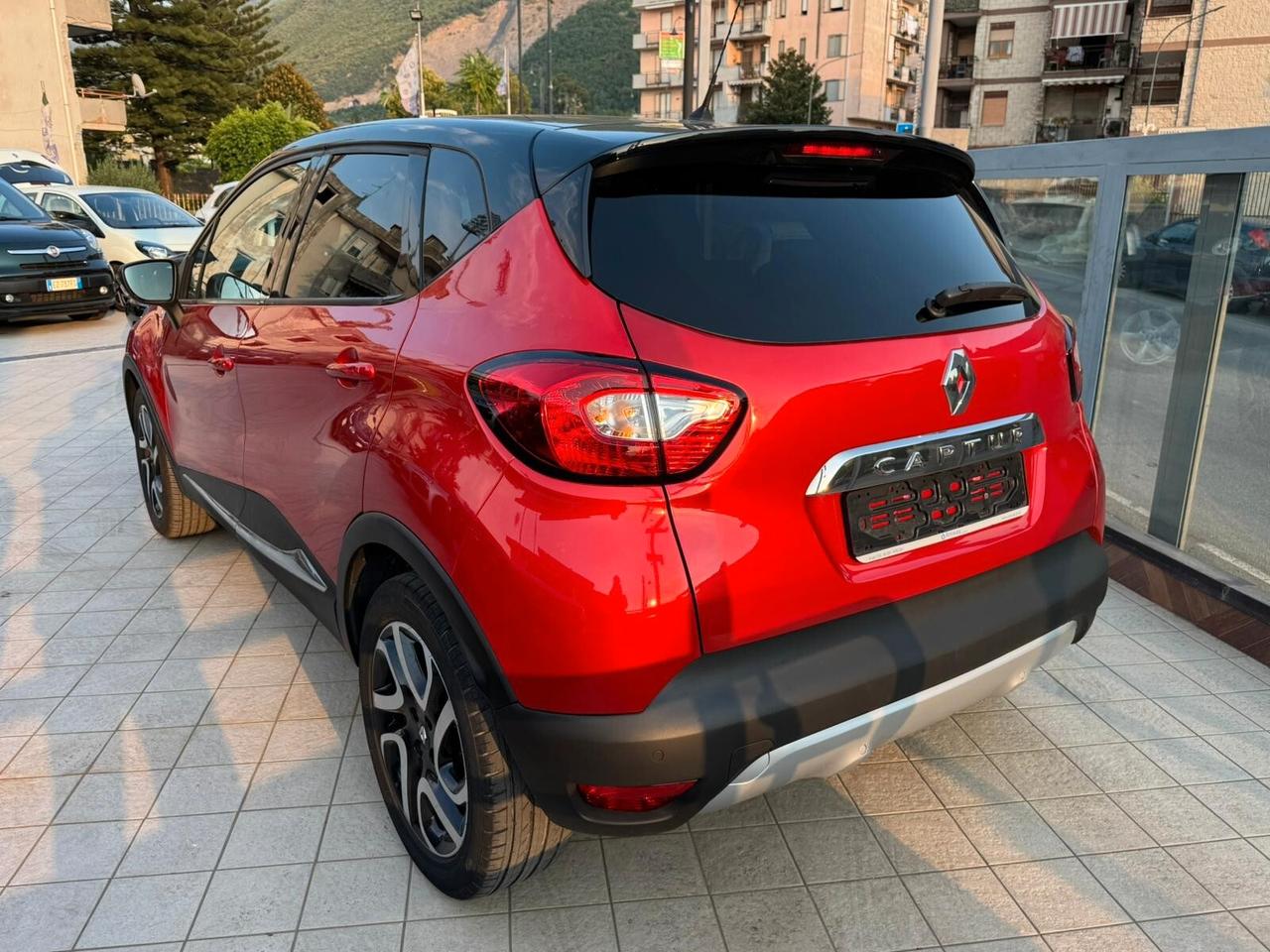 Renault Captur 1.5 dCi 8V 90 CV Start&Stop Energy R-Link HELLY HANSEN