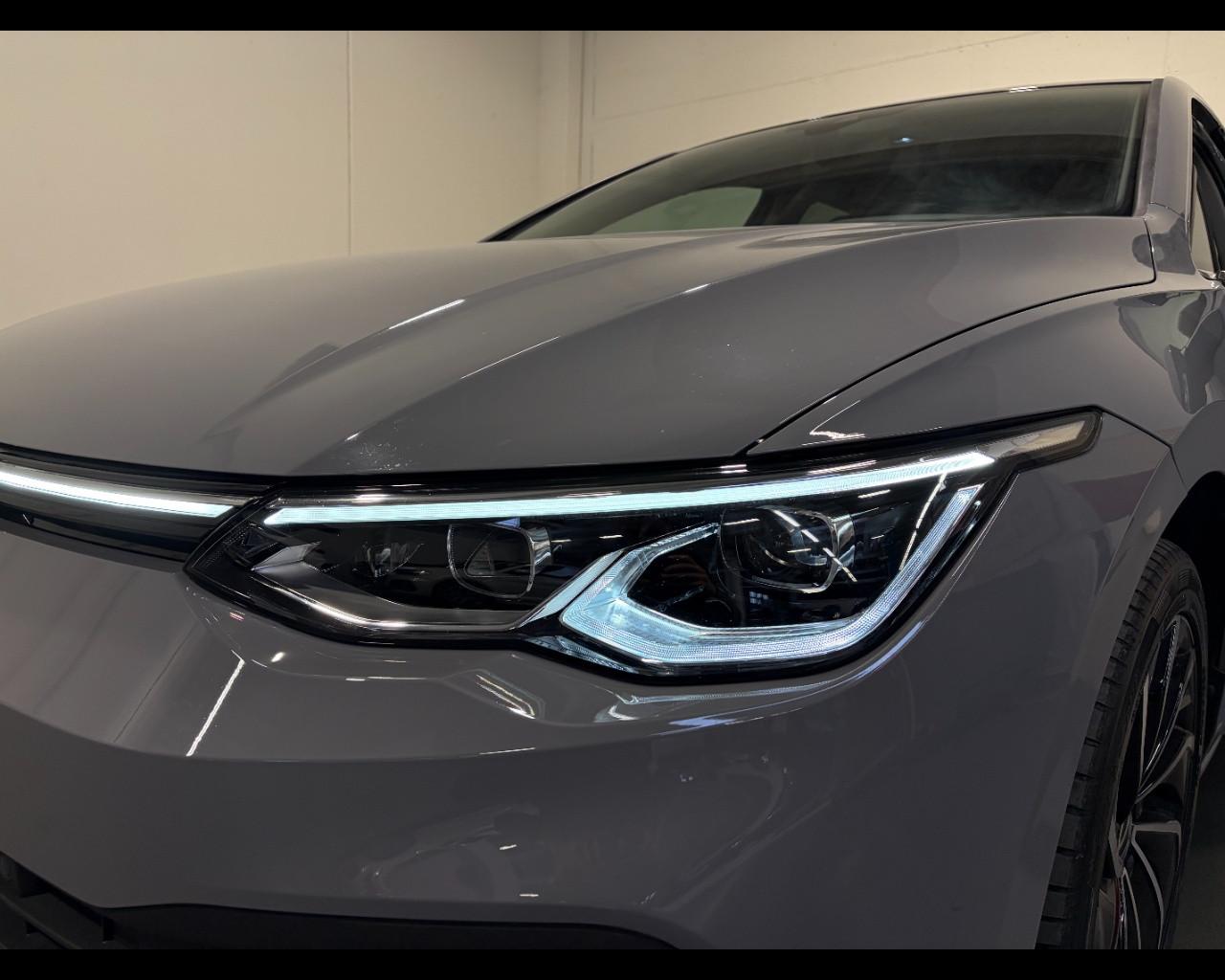 VOLKSWAGEN GOLF 2.0 TDI DSG STYLE