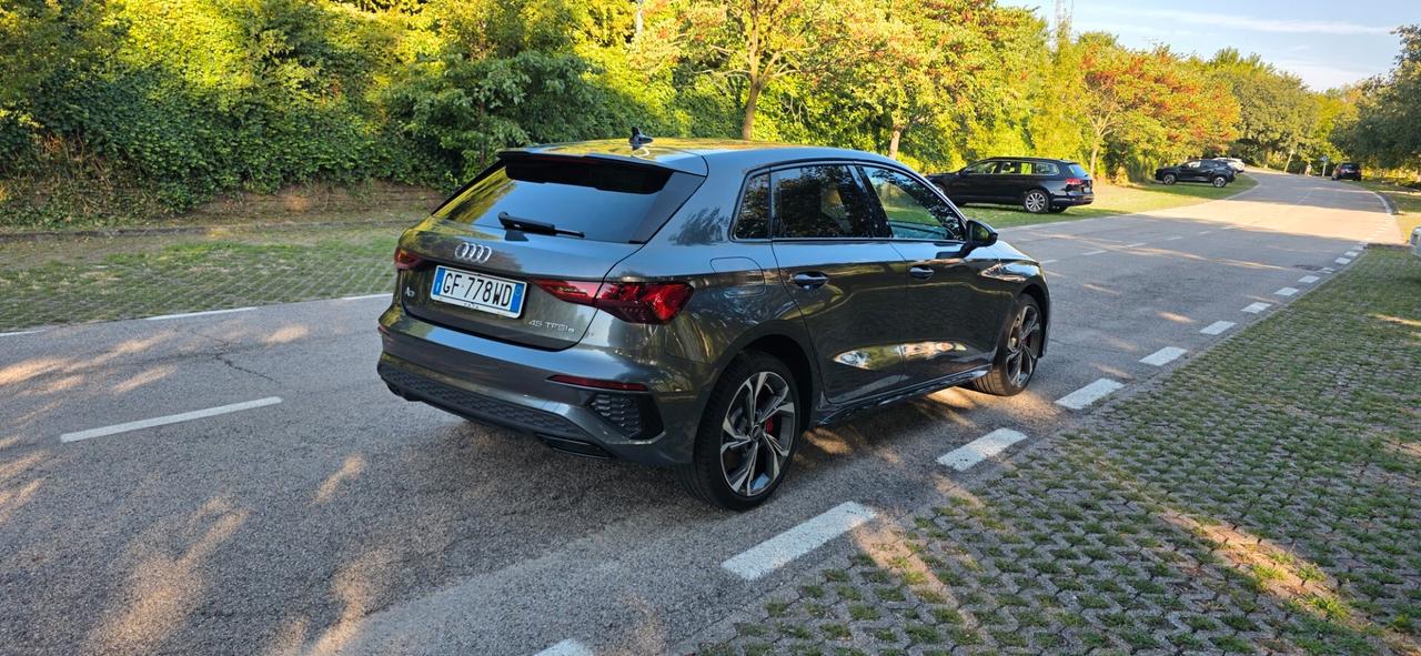 Audi A3 TFSIe 240 cavalli