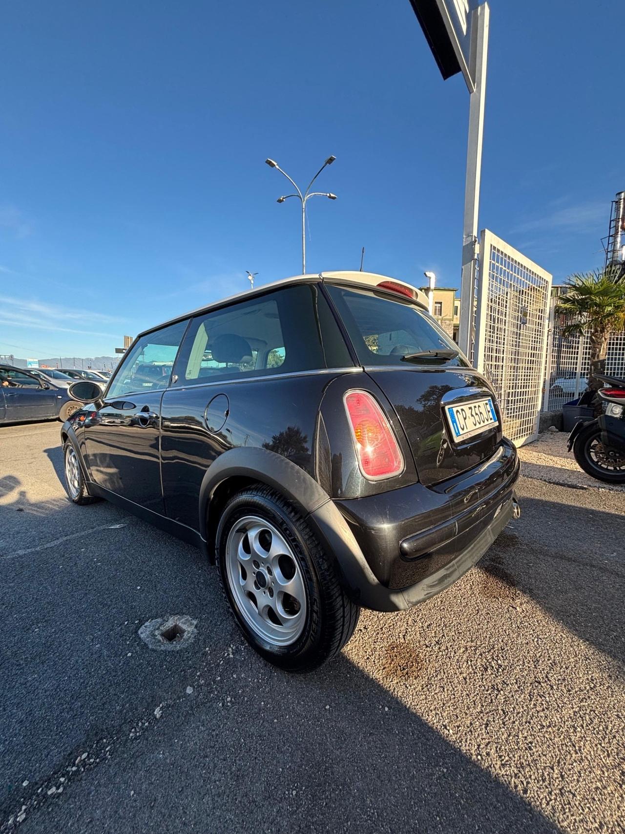 Mini 1.6 16V Cooper