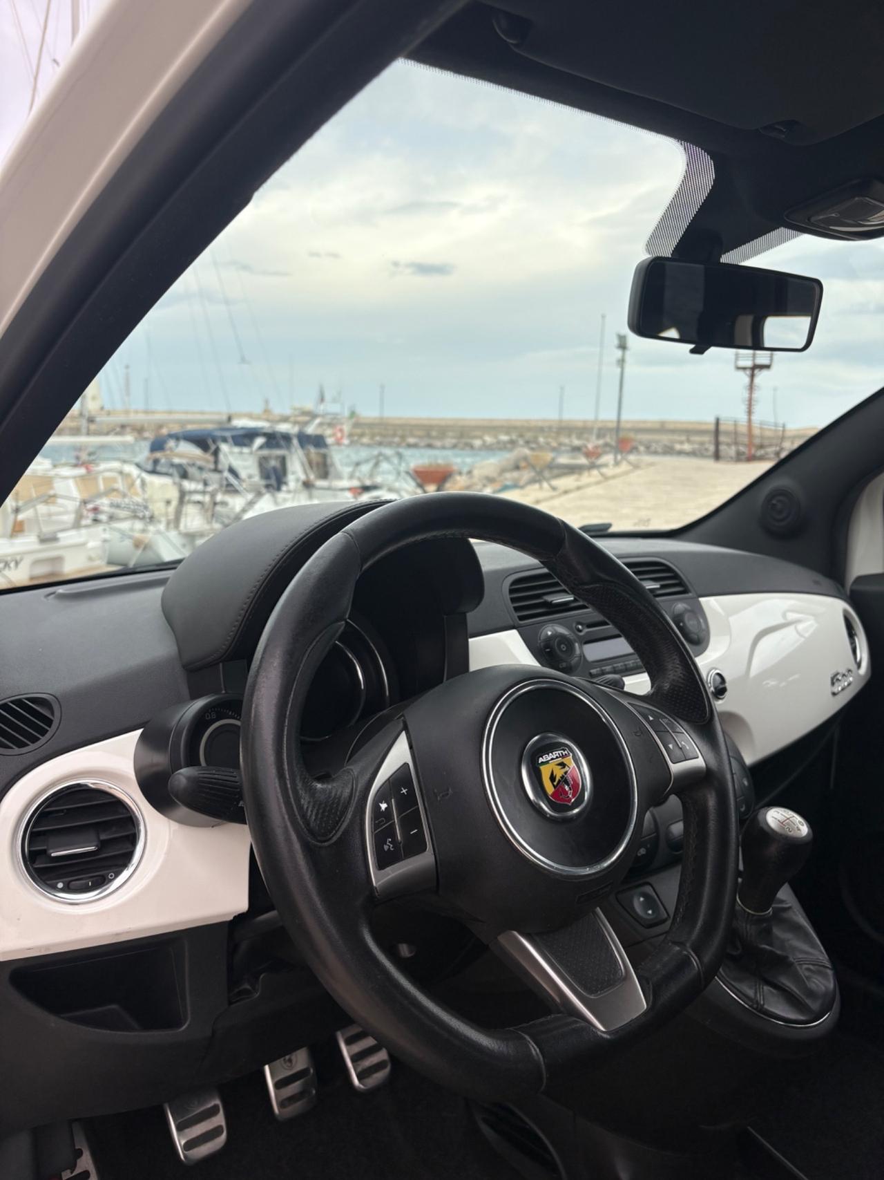 Abarth 595 1.4 Turbo T-Jet 140 CV