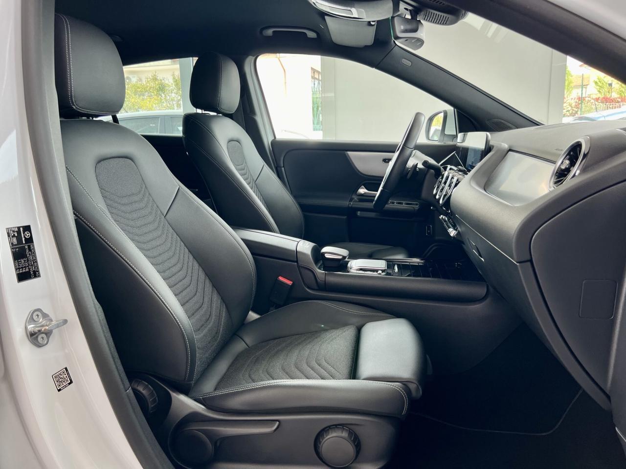 MERCEDES GLA 180 d Aut. Business Extra - 2021