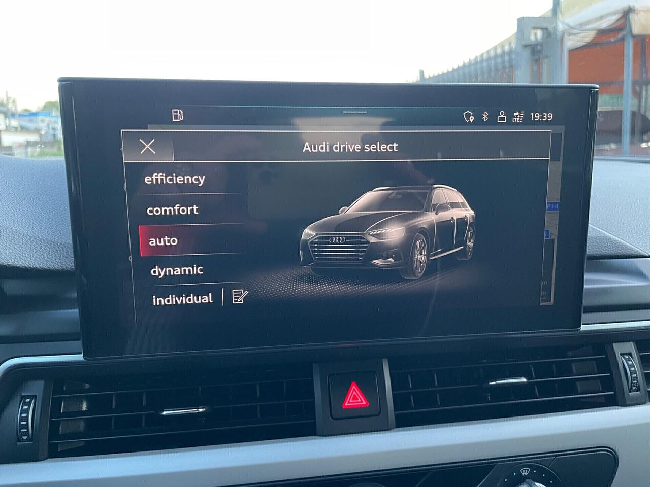 Audi A4 Avant 35 TDI/163 CV S tronic Business Advanced