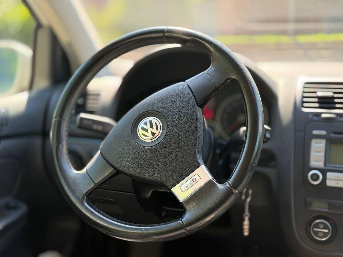 Volkswagen Golf 2.0 tdi Gt Sport 3p dsg dpf