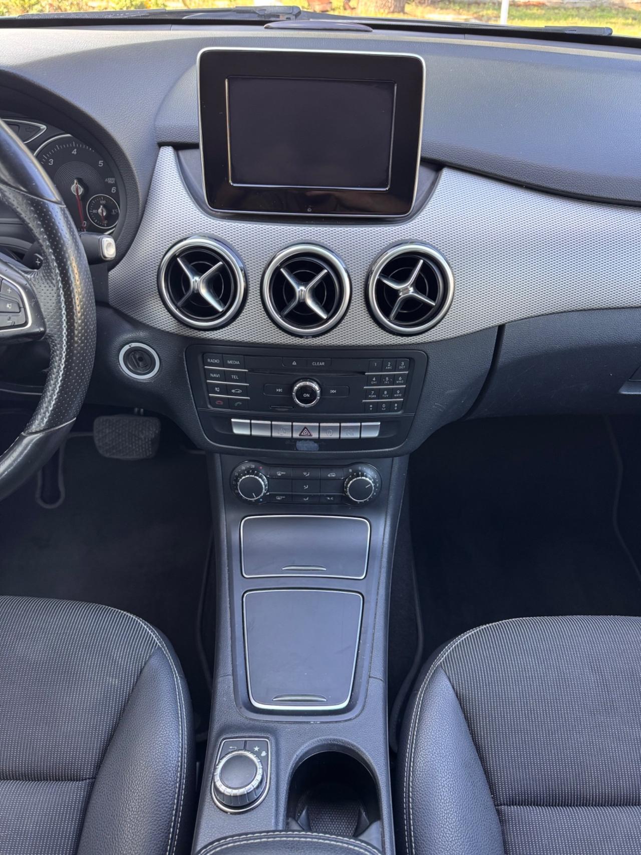 Mercedes-benz B 180 d Automatic Sport OK NEOPATENTATI