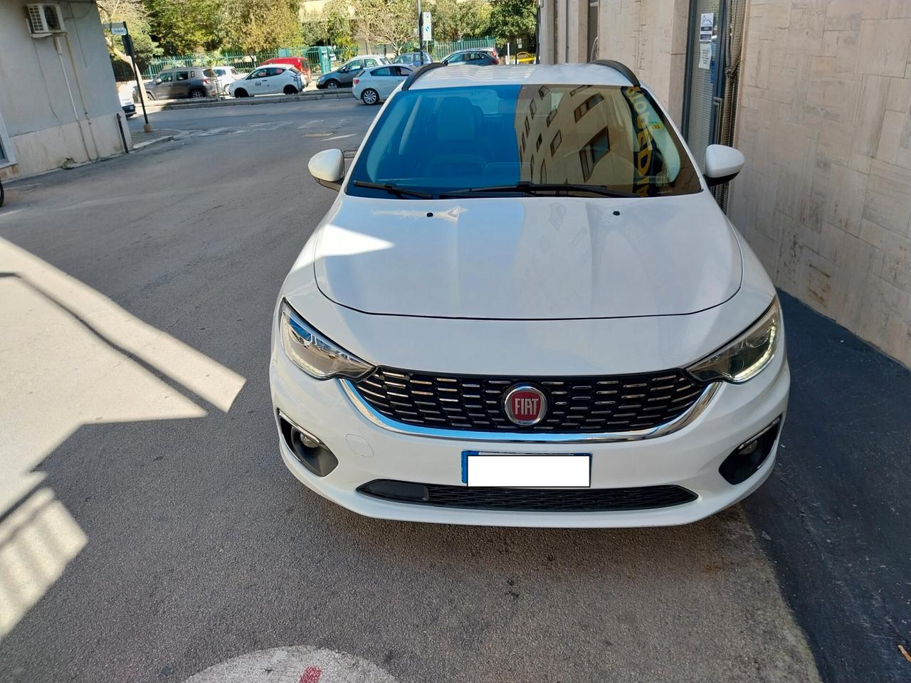 Fiat Tipo SW 1.6 Mjt Lounge automatica Full Optional