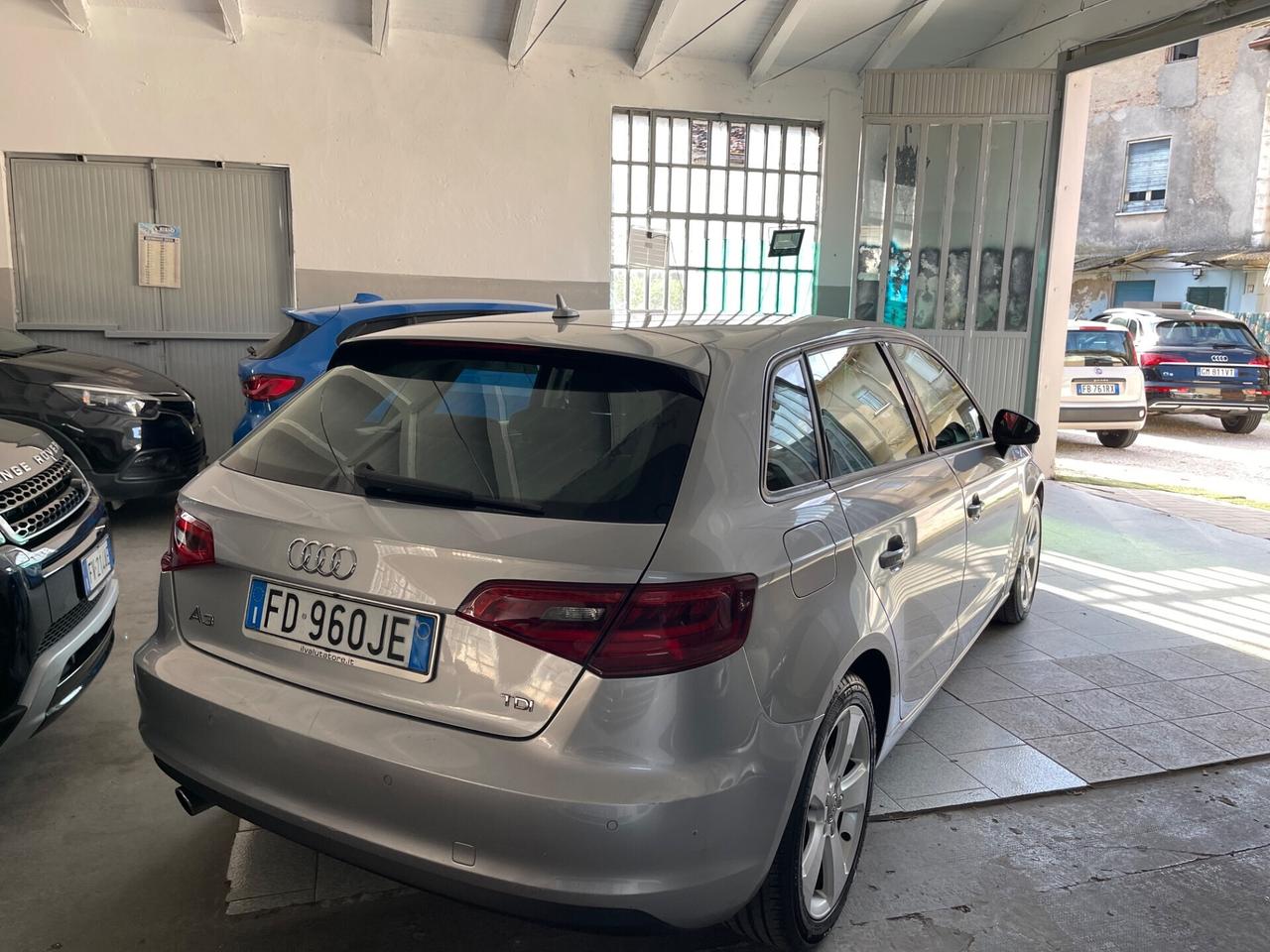 Audi A3 SPB 1.6 TDI clean diesel S tronic Ambition