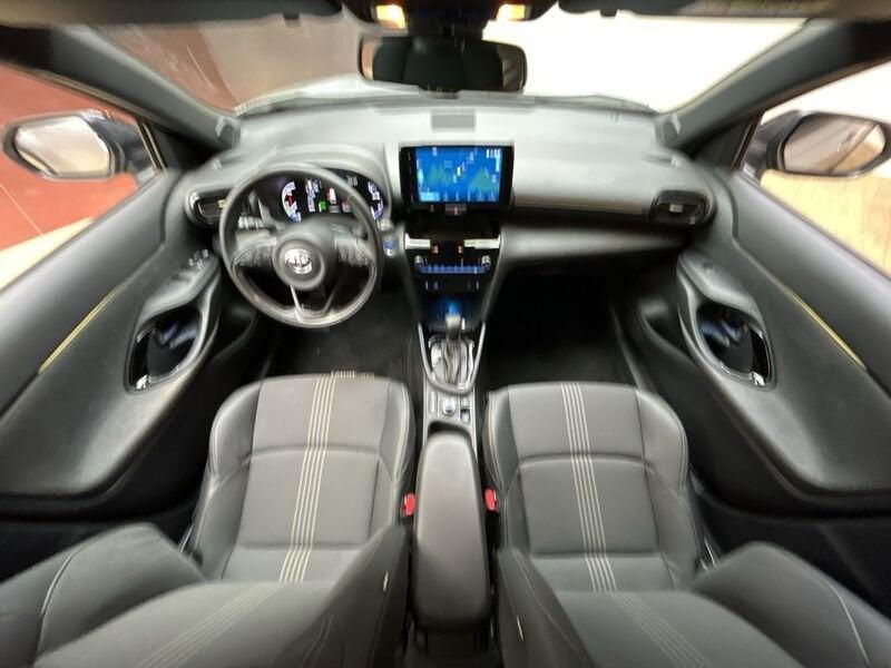 Toyota Yaris Cross 1.5h Adventure awd-i 116 CV e-cvt