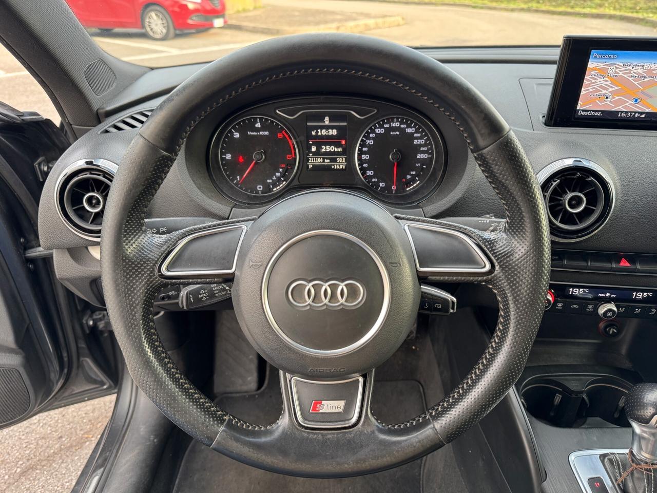Audi A3 Sportback 2.0 tdi S Line 150cv s-tronic
