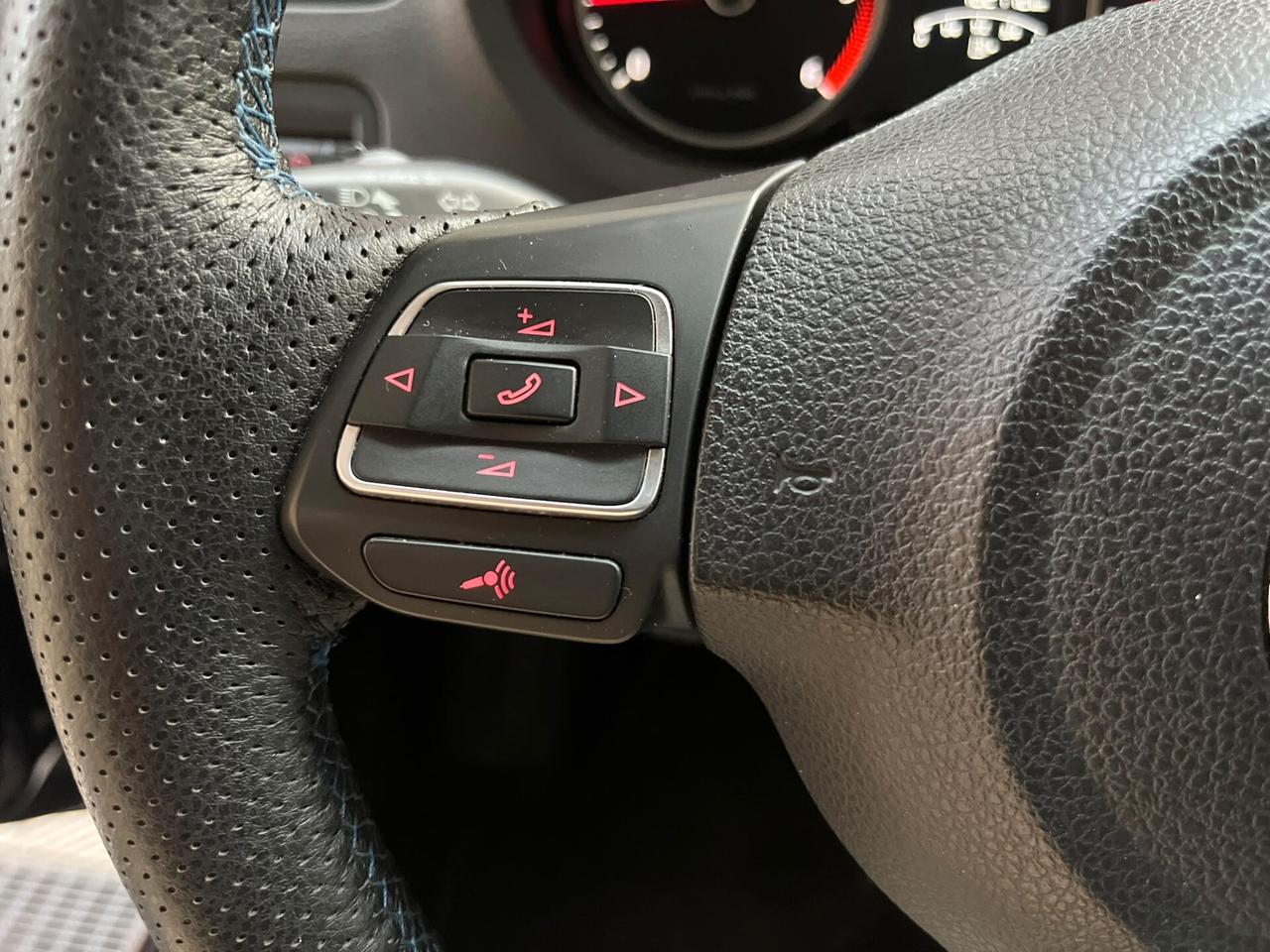 Volkswagen Polo 1.6 TDI - AUTOMATICA - 2013