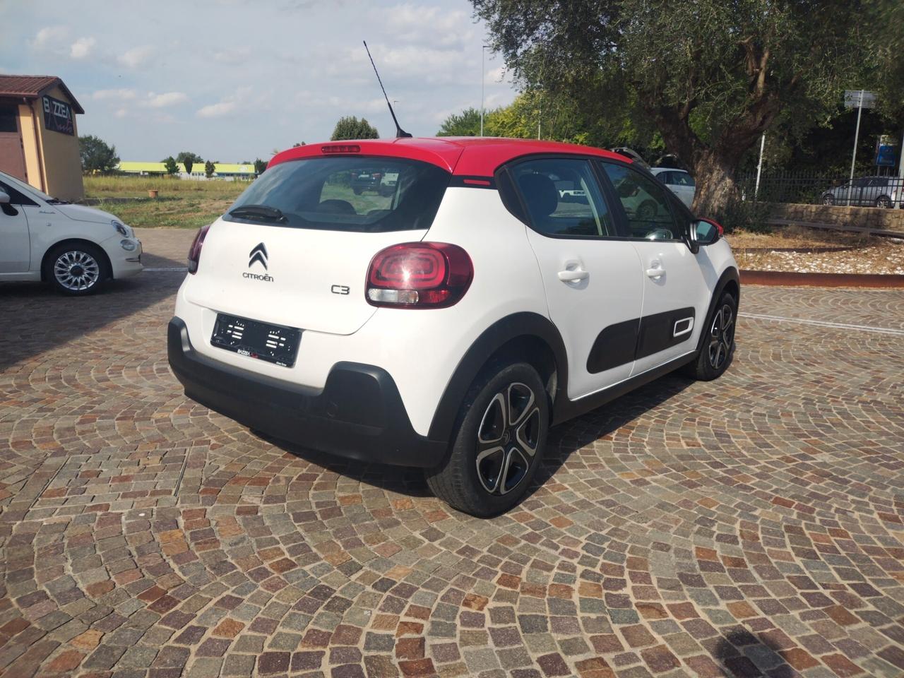 Citroen C3 tetto rosso