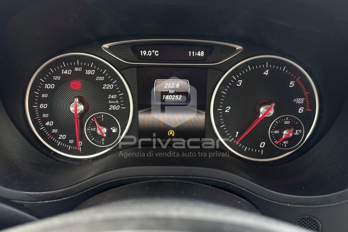 MERCEDES B 180 d Business