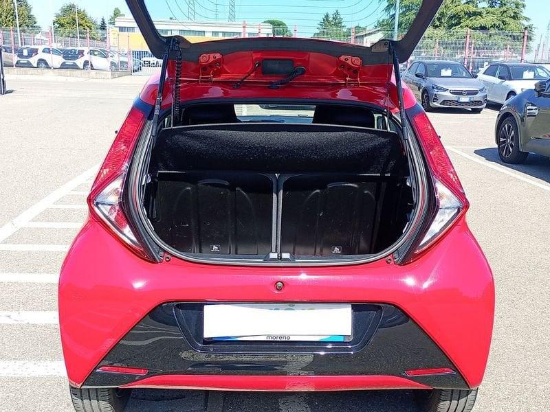 Toyota Aygo 5 Porte 1.0 VVT-i 72cv x-play