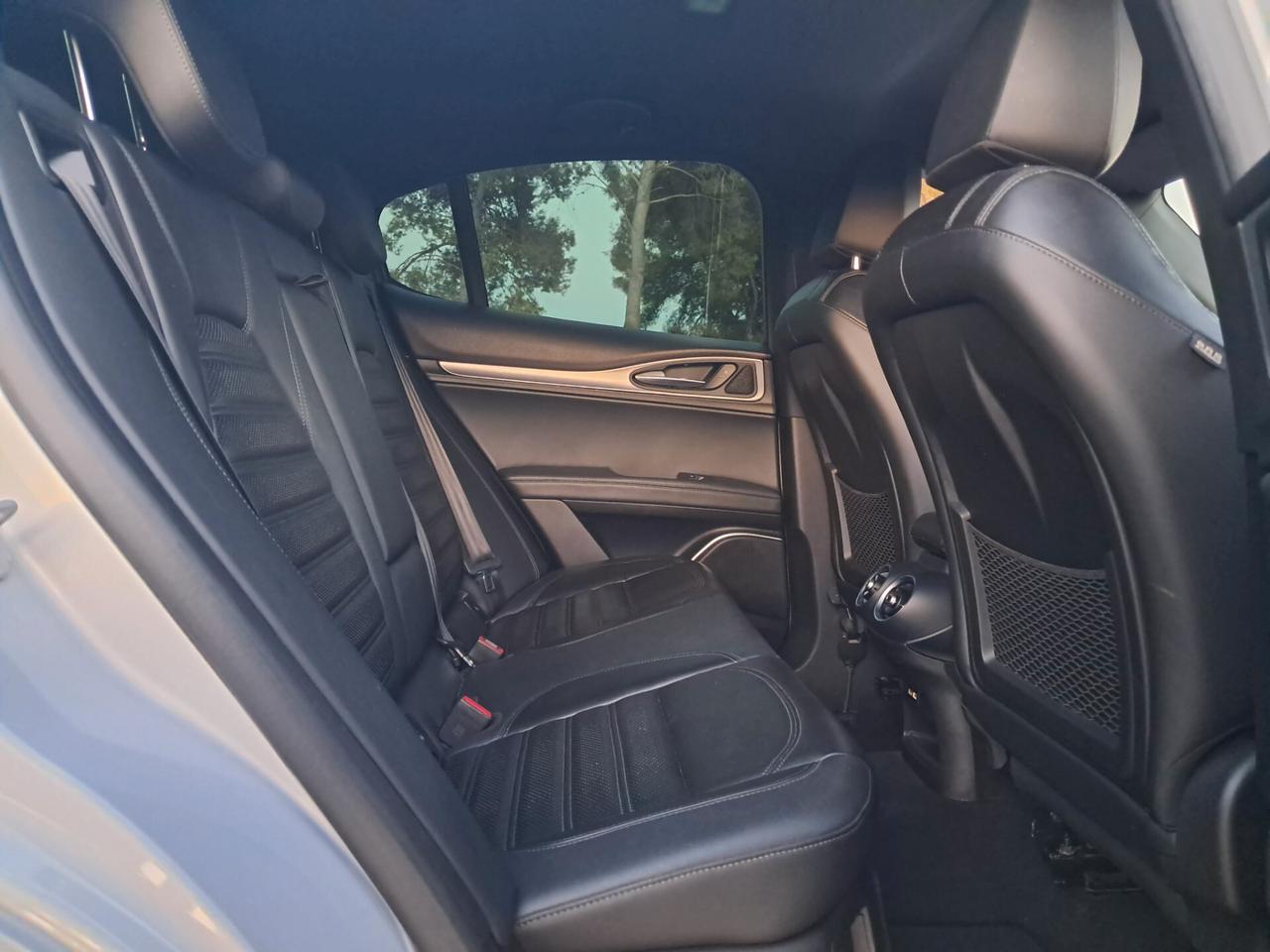 A. R. Stelvio VELOCE-210CV *Q4*TELECAMERA*PELLE*RADAR