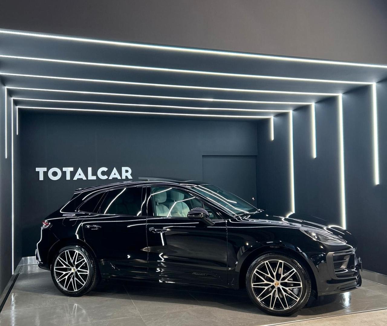 PORSCHE MACAN T 2.0