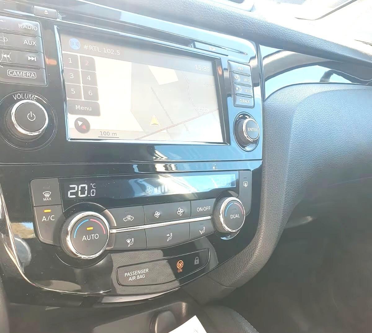 Nissan Qashqai 1,5 dCi-UNICO PROPR-NAVI-TELEC-4 REVISIONI
