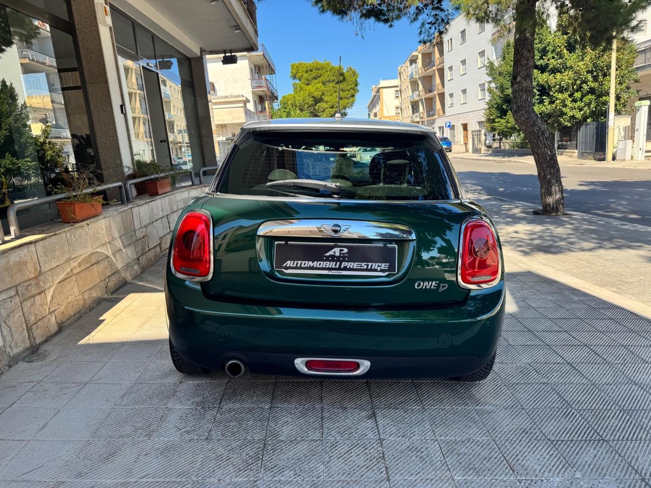 Mini 1.5 One D Business