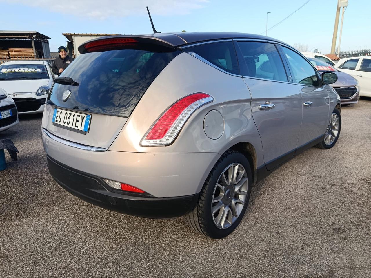 Lancia Delta 1.6 MJT DPF Gold