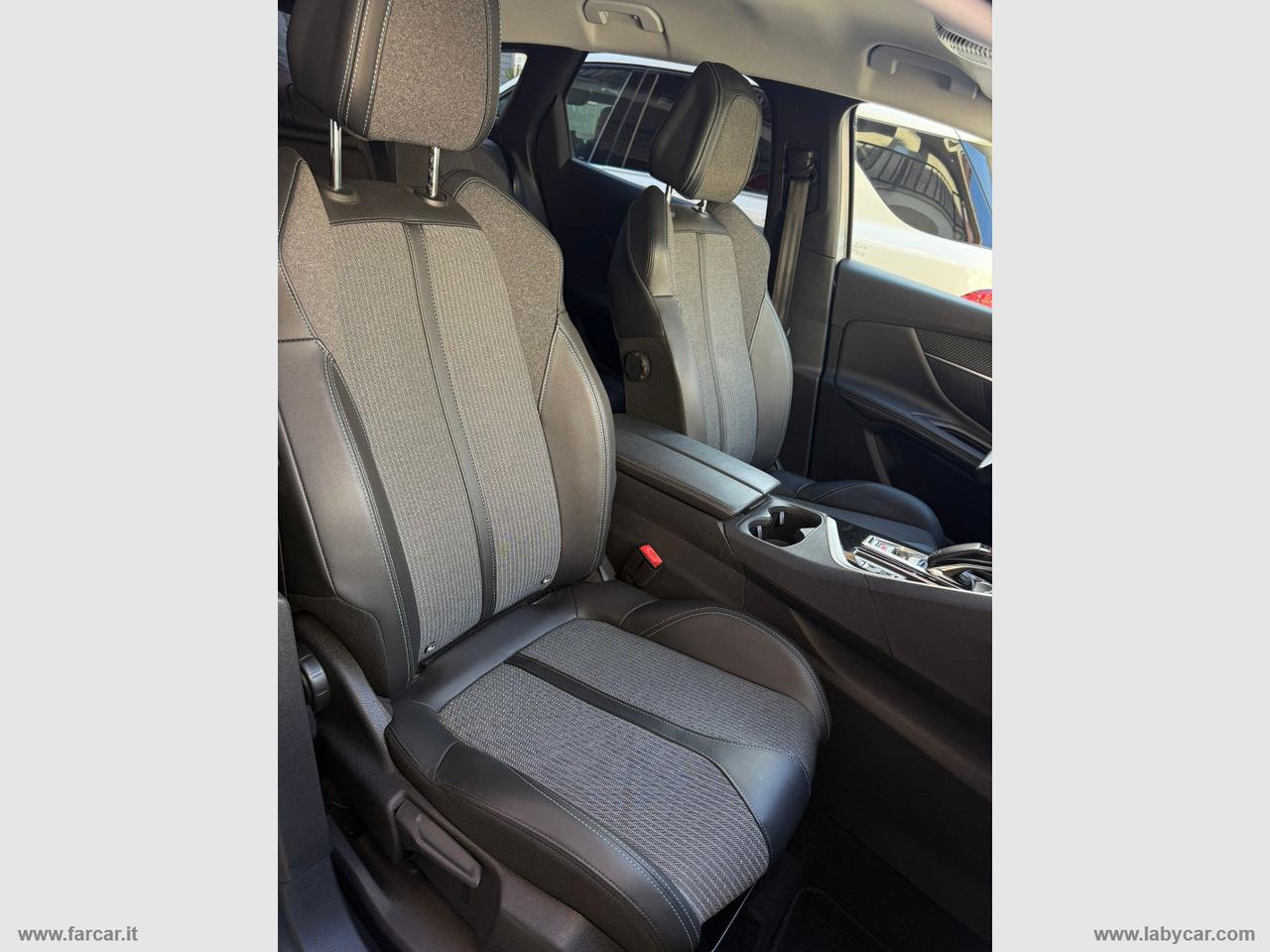 PEUGEOT 3008 BlueHDi 130 S&S EAT8 Allure Pack