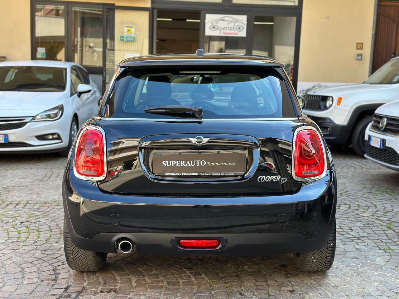 Mini Cooper 1.5 D 116 cv Business Ok Neopatentati