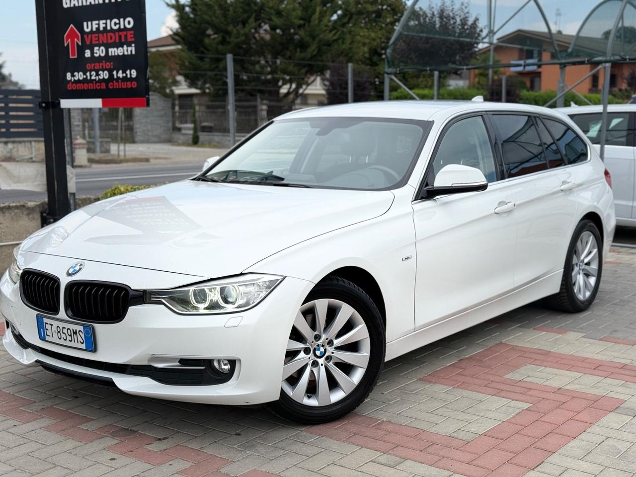 Bmw 318d Touring Modern TAGLIANDI BMW