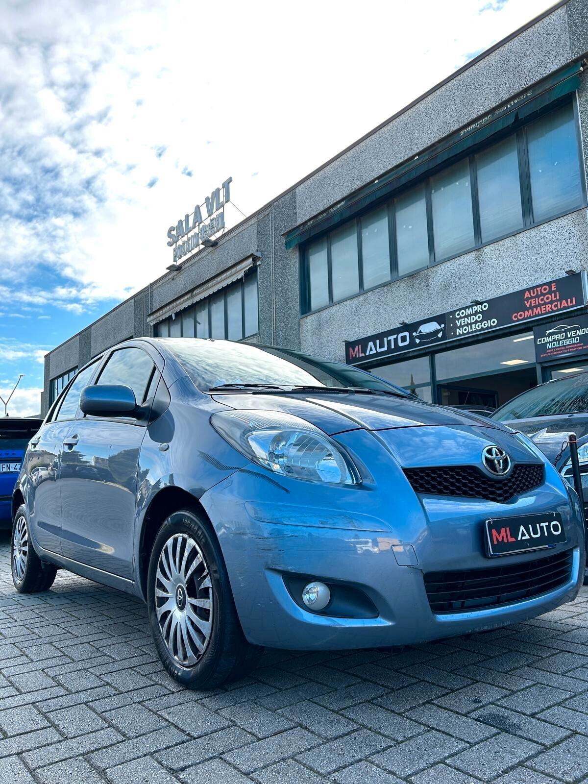 Toyota Yaris 1.0 5 porte Sol - ok neopatentato