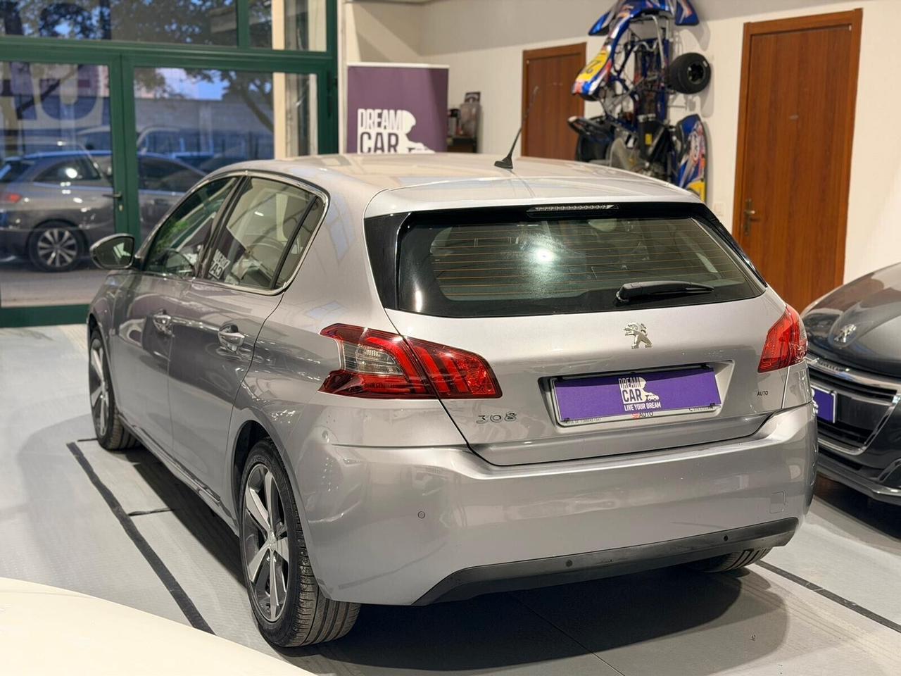 Peugeot 308 BlueHDi 130 S&S Allure
