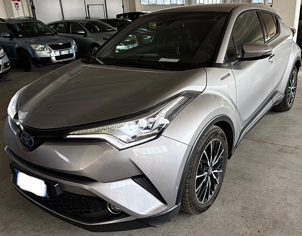 Toyota C-HR 1.8 Hybrid E-CVT Lounge